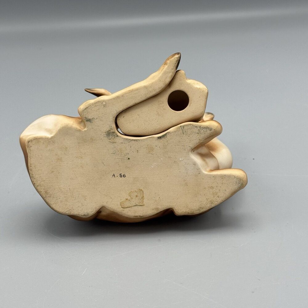 Vintage Norcrest Japan Porcelain Doe And Fawn Ceramic Figurine Deer A-56 Kitschy - Picture 10 of 11
